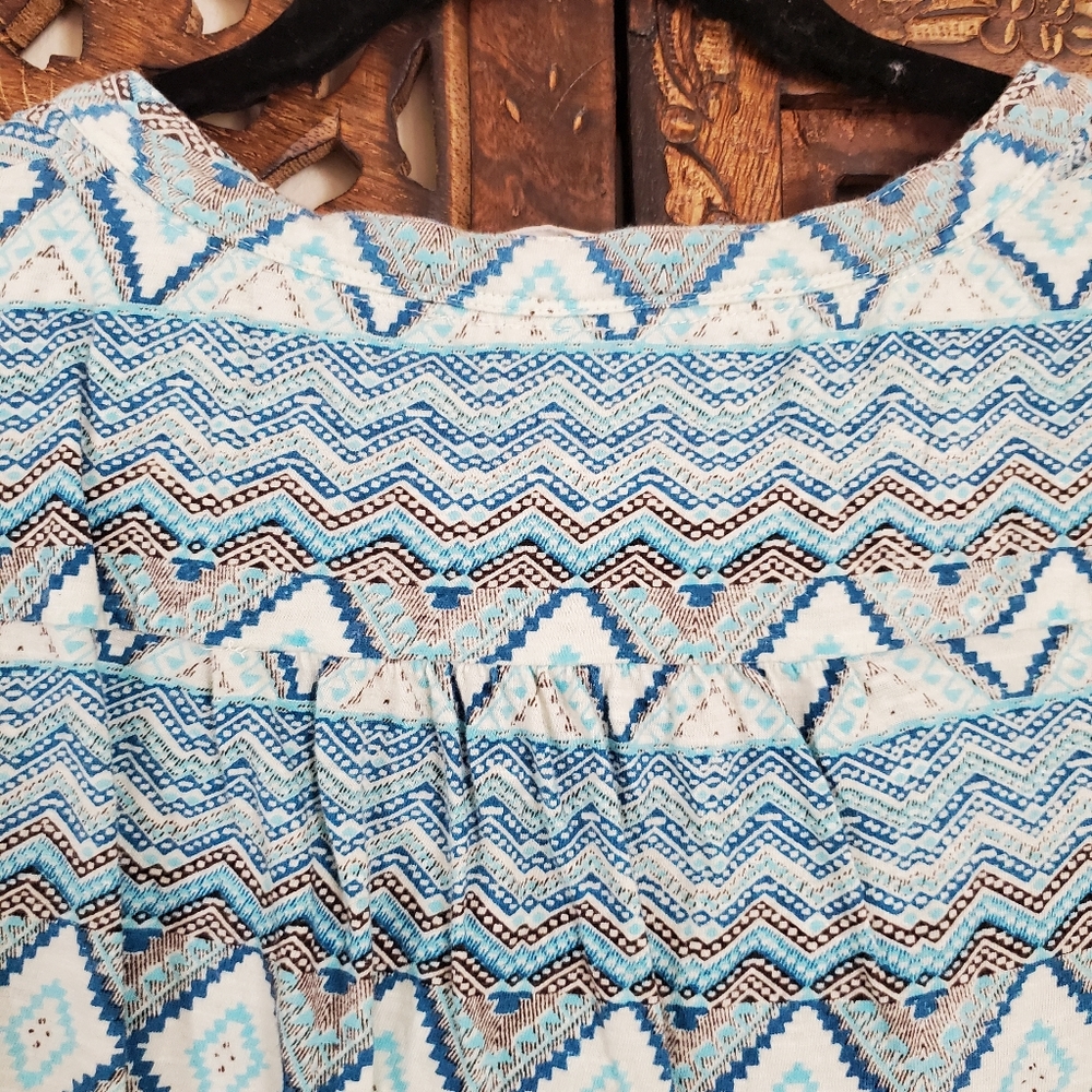 Akemi + Kin Blue Top - Picture 4 of 8